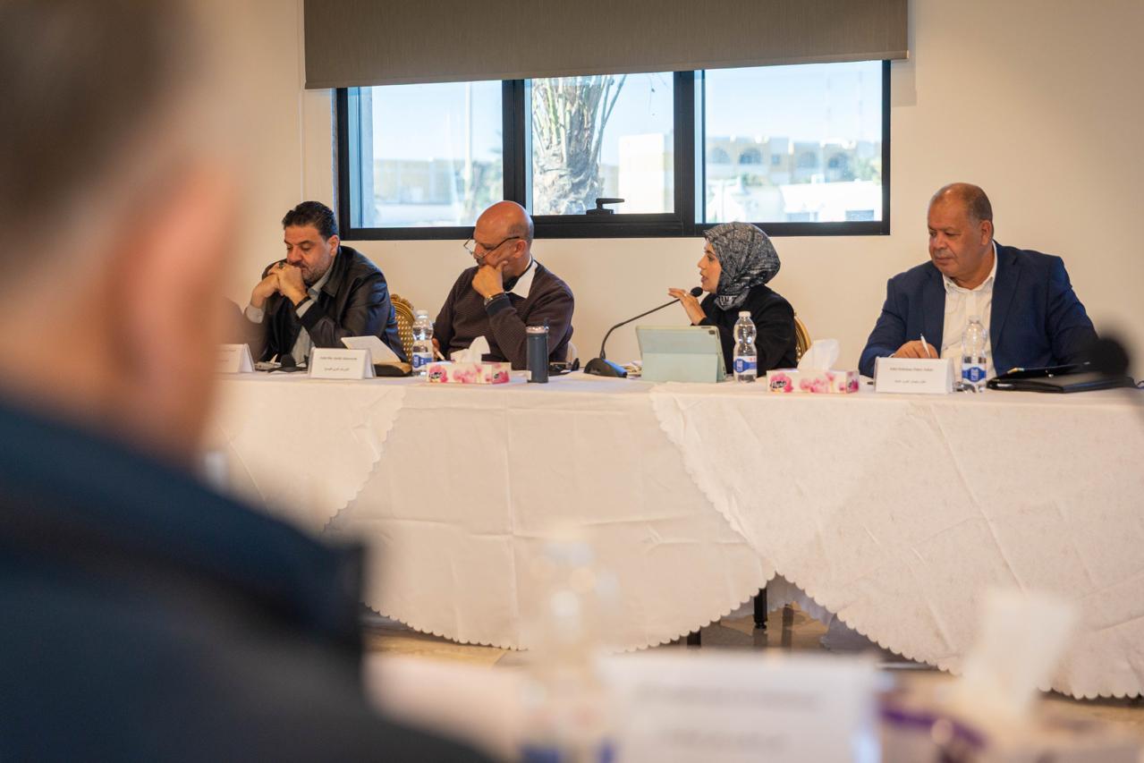 Deliberations among members of the Governance track in the Structured Dialogue